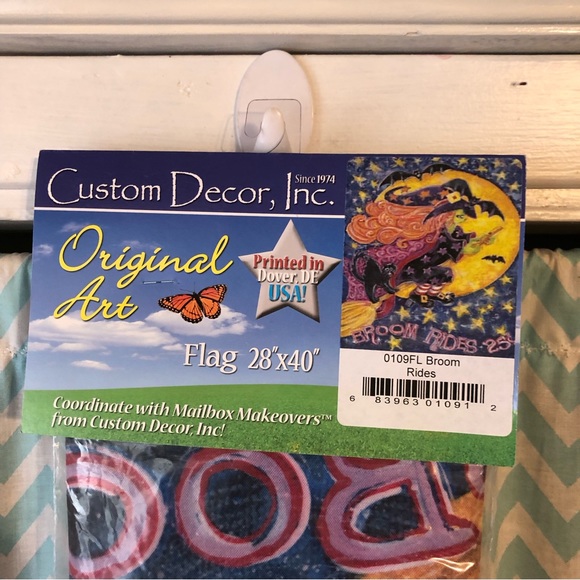 FINAL SALE- LEAVING CLOSET-NO FURTHER DISCOUNTS - Picture 1 of 6